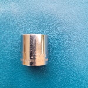 Craftsman -V-44308  Socket 3/8" Drive 19mm  12 Point